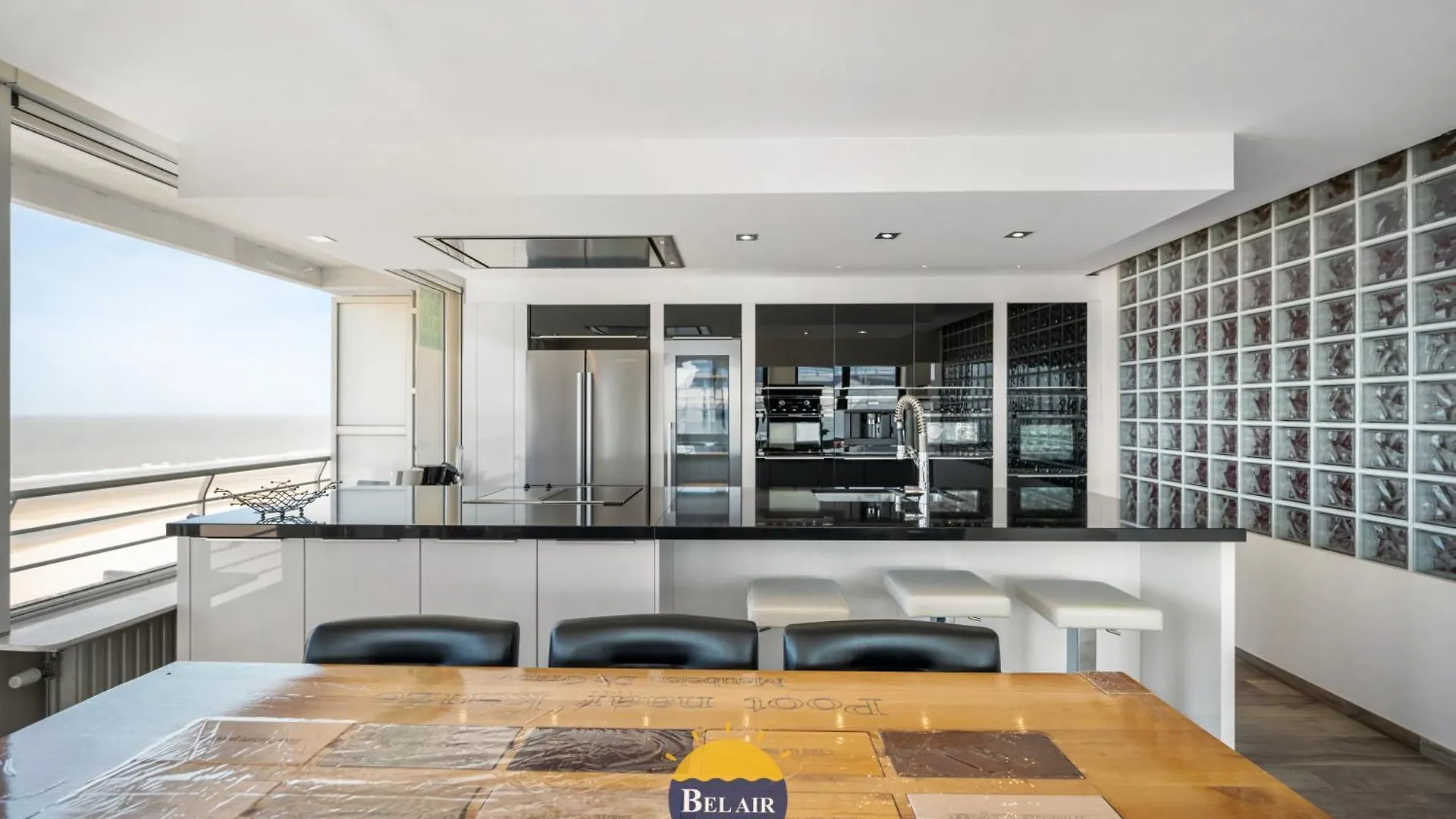 Luxury Apartment With Amazing Seaview In Ostend T1